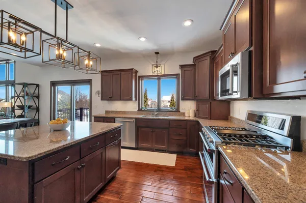 $849,900 | 1417 Angels Path, De Pere, WI 54115