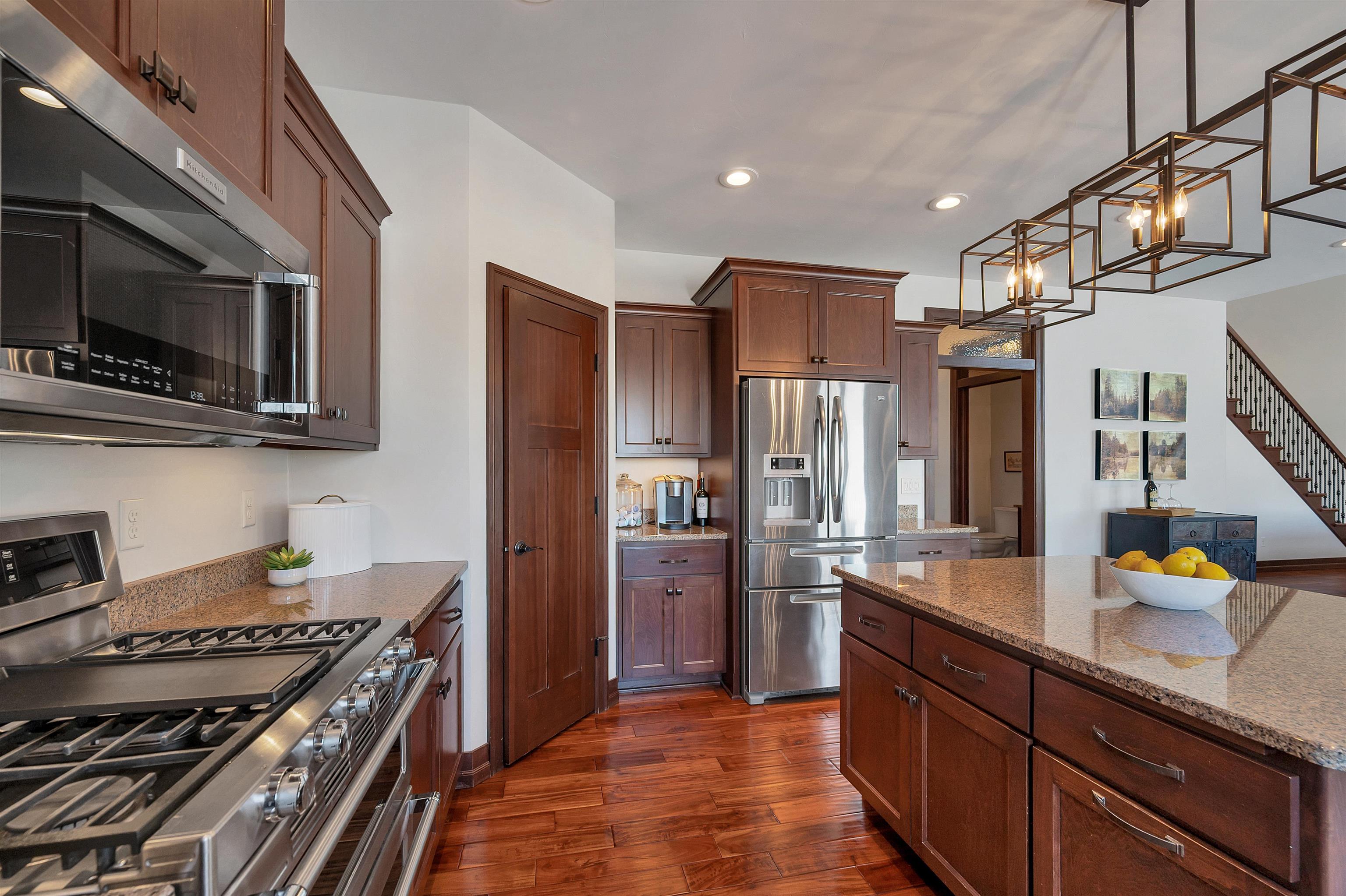 1417 Angels Path De Pere, WI 54115 - Photo 23 of 60