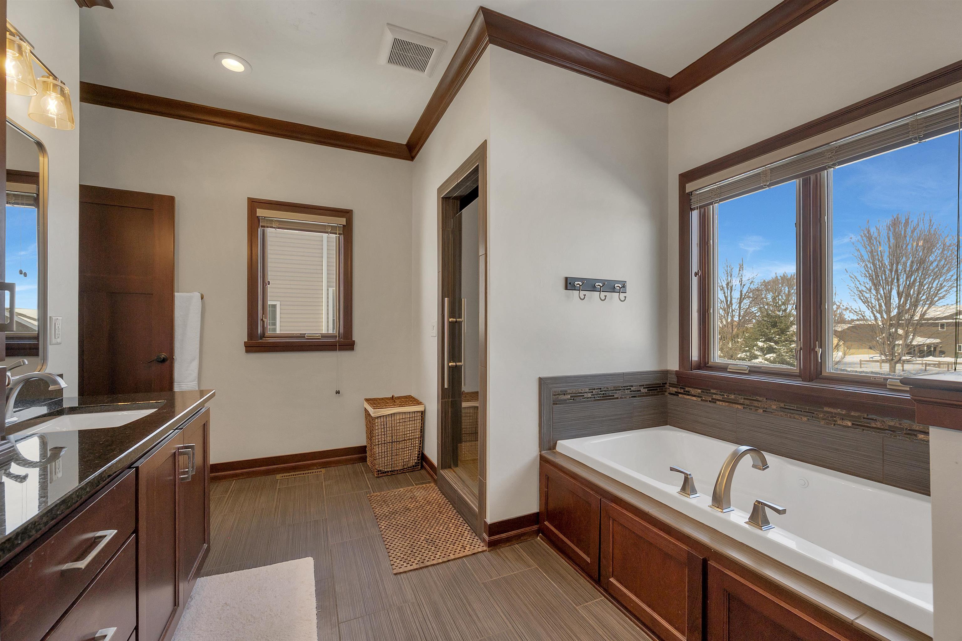 1417 Angels Path De Pere, WI 54115 - Photo 31 of 60