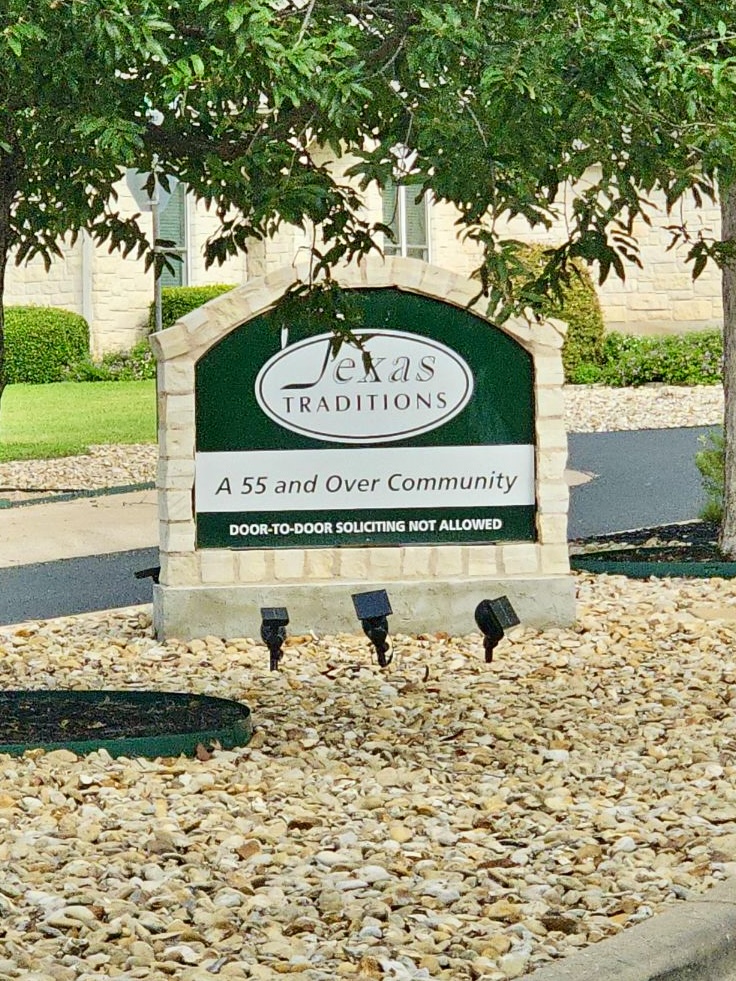 101 Texas Traditions Georgetown, TX 78628 - Photo 5 of 17 a view of a water fountain and a bench