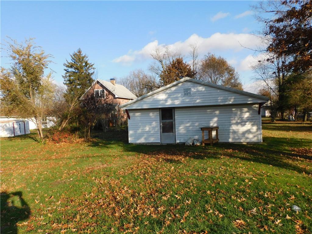 66 East Street Rosedale, IN 47874 - Photo 3 of 13