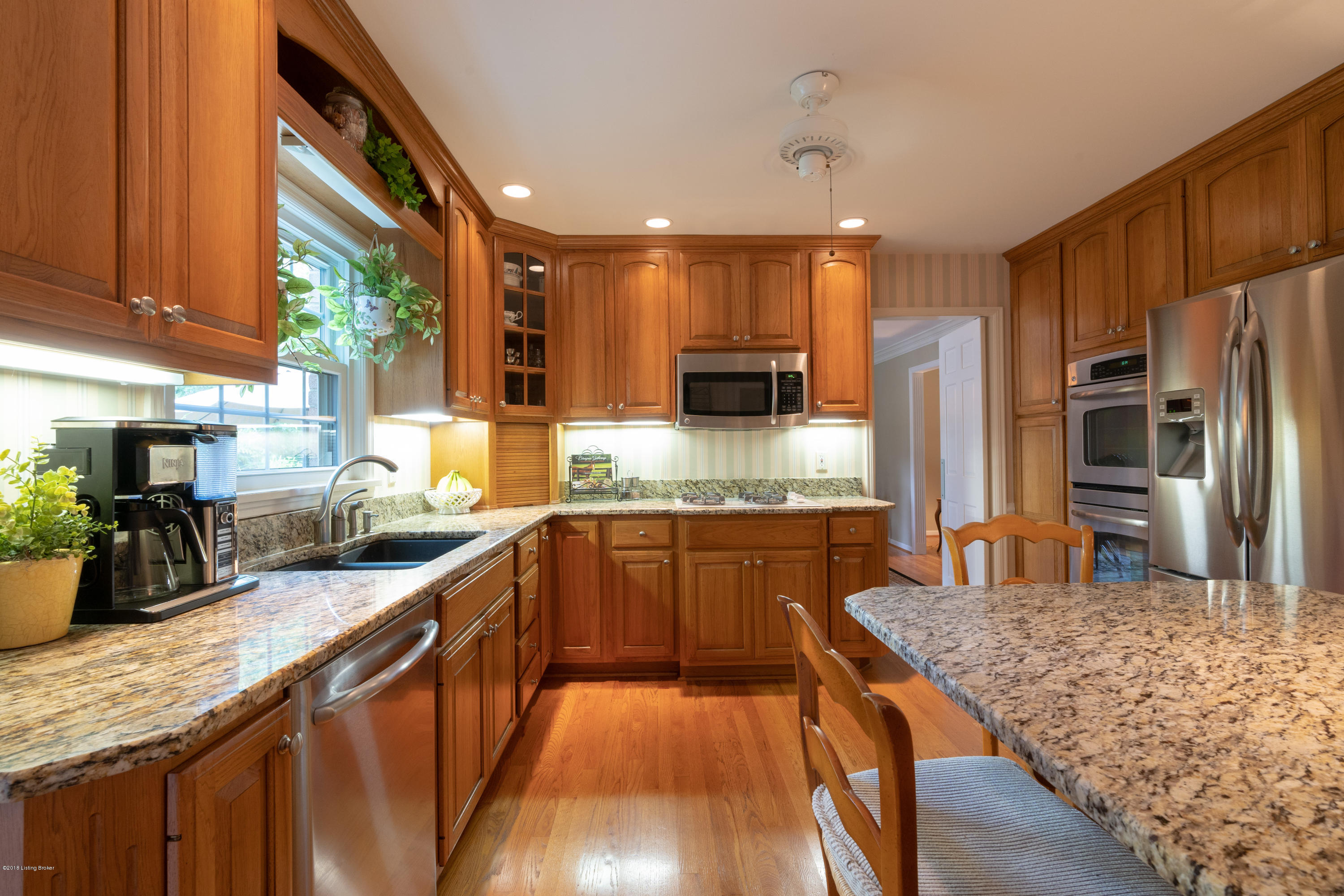 7005 Fox Harbor Road Prospect, KY 40059 - Photo 8 of 50 Kitchen food prep area