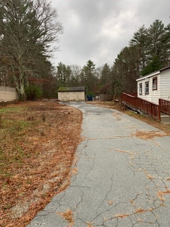 105 Chipaway Road Freetown, MA 02717 - Photo 2 of 3
