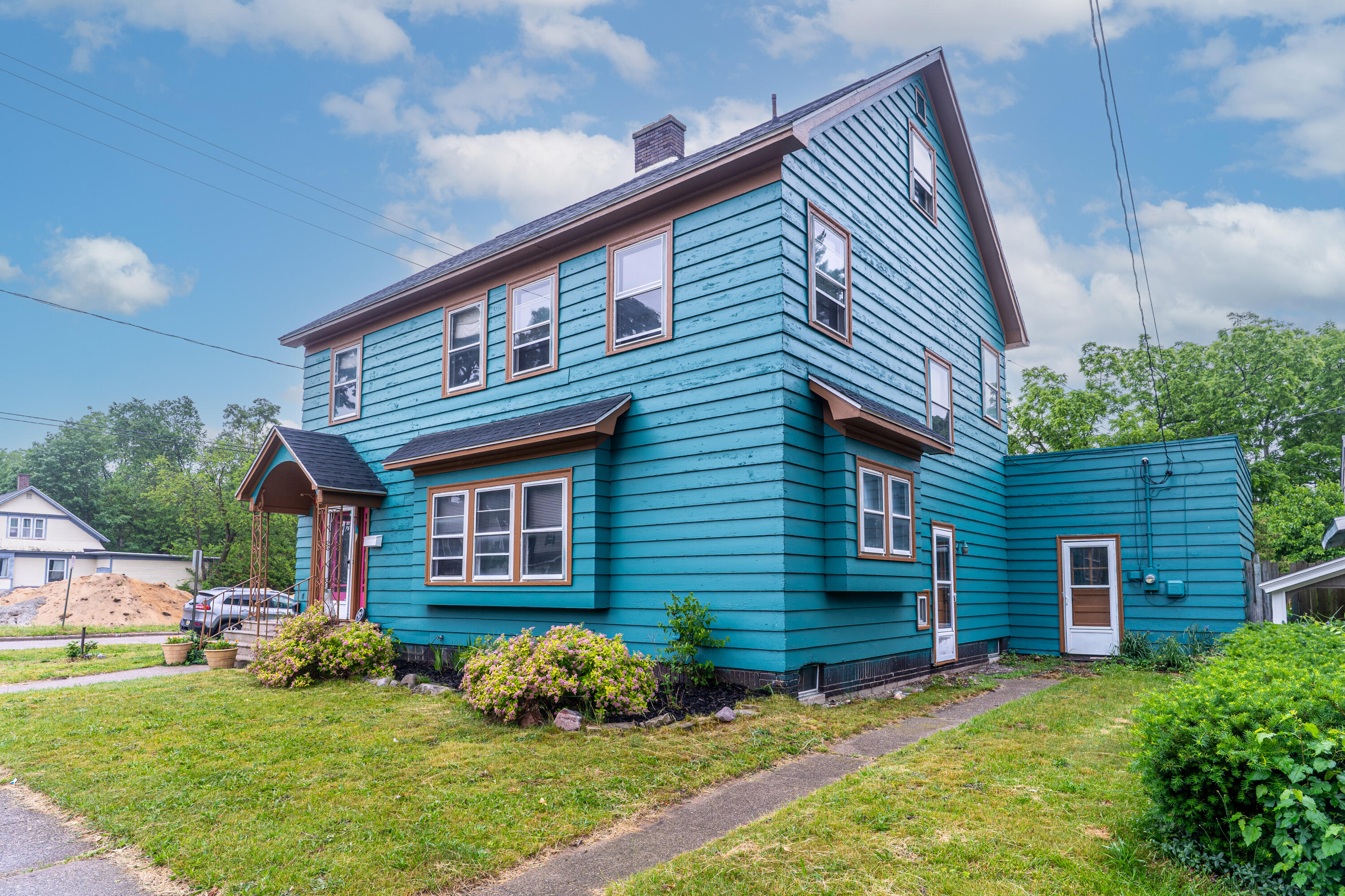 1500 Clinton Street Muskegon, MI 49442 - Photo 2 of 23 1500-Clinton-St-1