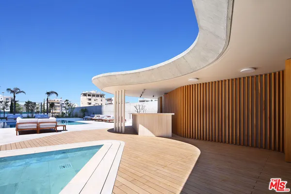 $21,245,000 | 1 M3p7 Vxw Limasol 3107 Cyprus, Pinehurst, XX 31070