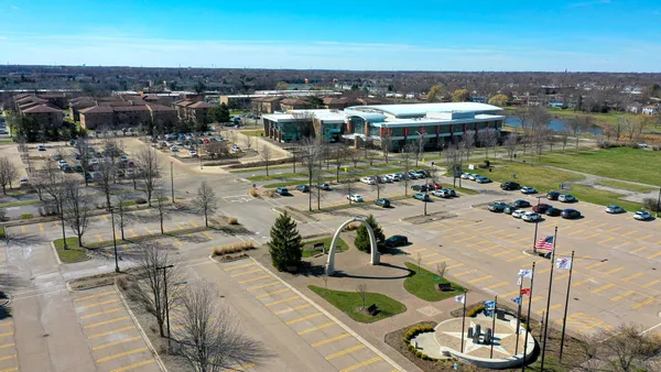 a picture of city view