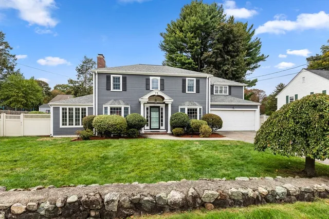 $1,627,000 | 73 Grove Street, Winchester, MA 01890