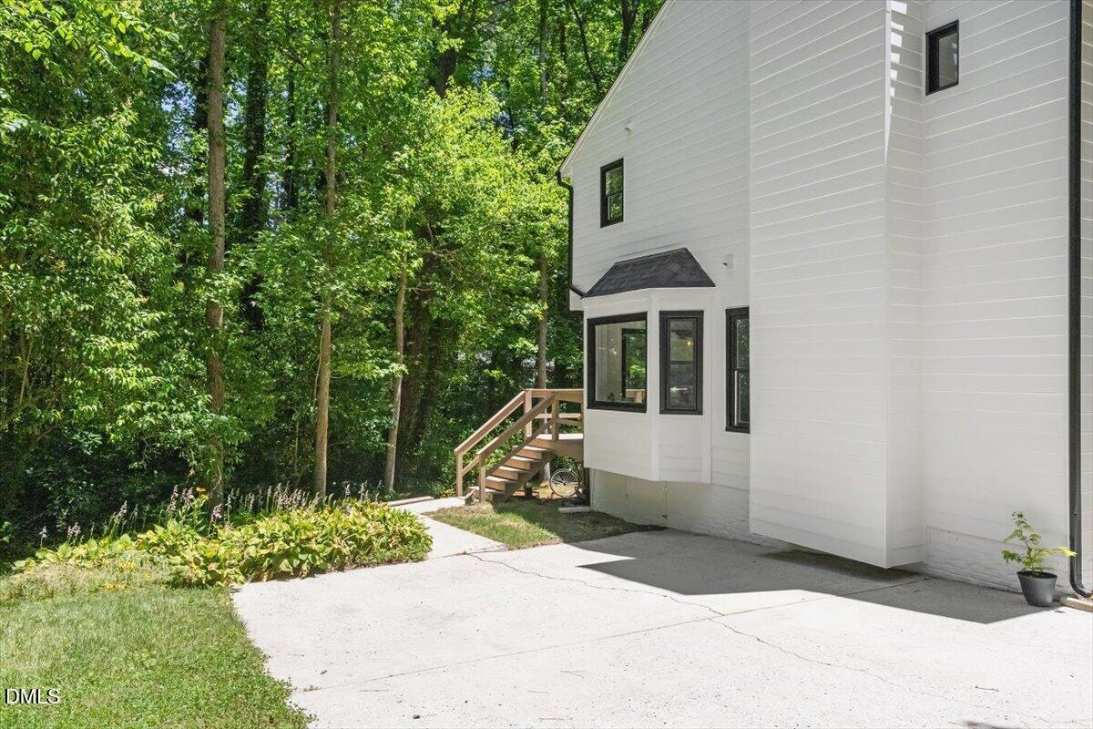 5034 Simmons Branch Trail Raleigh, NC 27606 - Photo 32 of 43