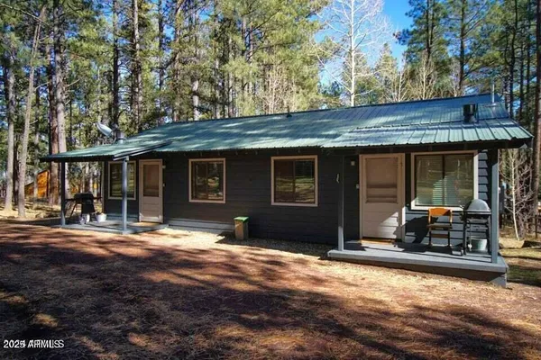 $360,000 | 24 Wiltbank Street, Unit 2, Greer, AZ 85927