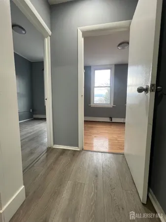 $2,800 | 387 Market Street, Perth Amboy, NJ 08861