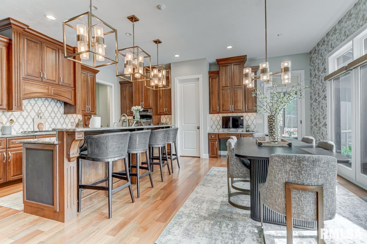 5140 Smith Road Pleasant Plains, IL 62677 - Photo 12 of 50 Gallery Image 12