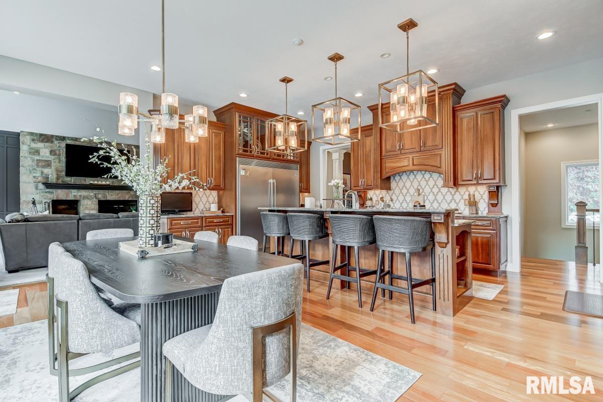 5140 Smith Road Pleasant Plains, IL 62677 - Photo 17 of 50 Gallery Image 17