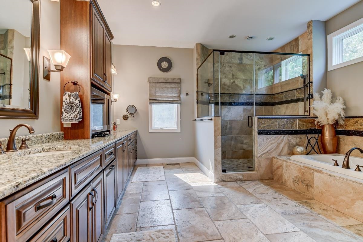 5140 Smith Road Pleasant Plains, IL 62677 - Photo 23 of 50 Gallery Image 23