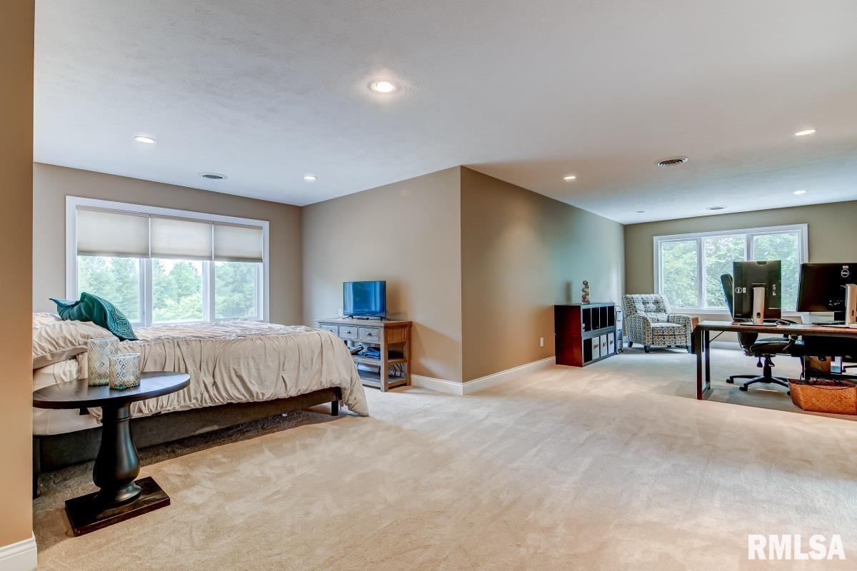 5140 Smith Road Pleasant Plains, IL 62677 - Photo 36 of 50 Gallery Image 36