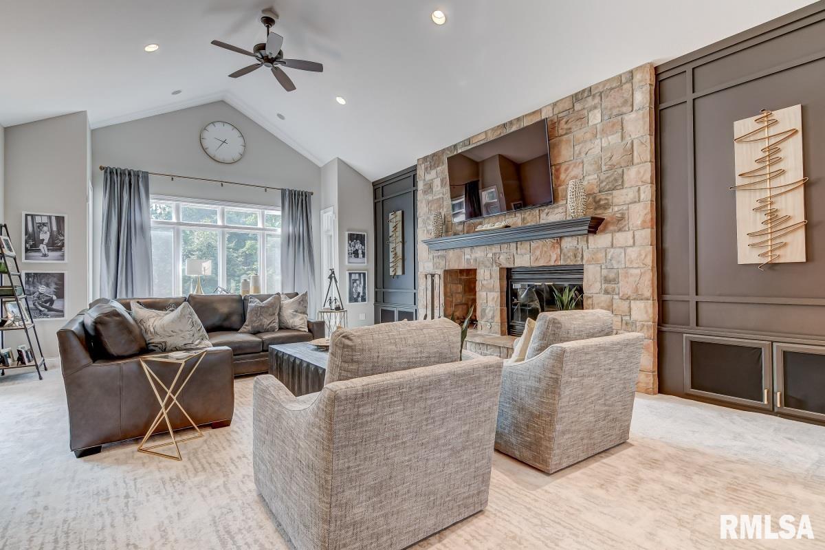 5140 Smith Road Pleasant Plains, IL 62677 - Photo 5 of 50 Gallery Image 5