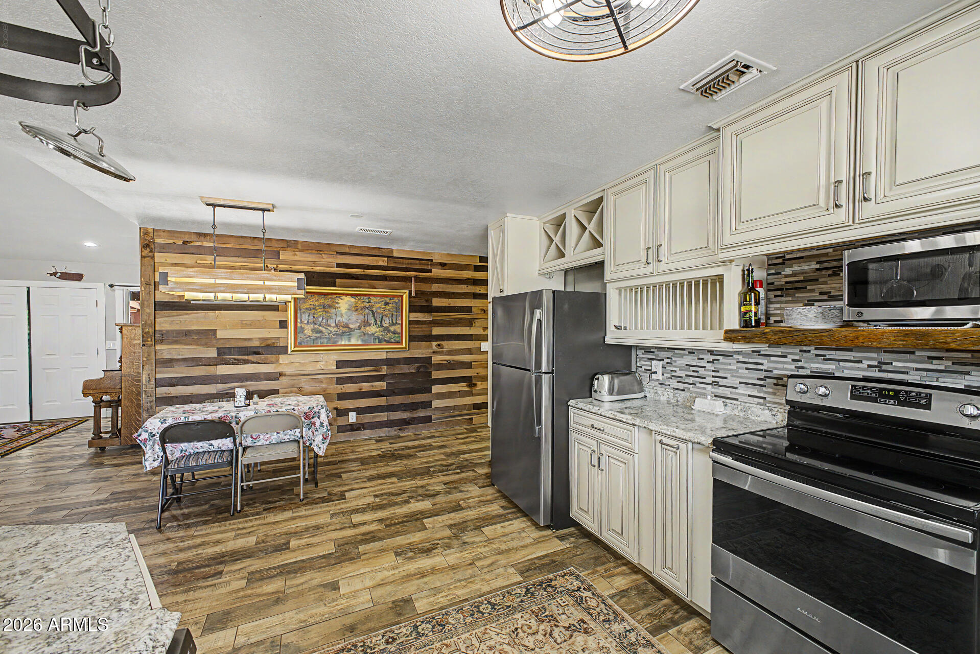 2031 South Cactus Road Apache Junction, AZ 85119 - Photo 15 of 45