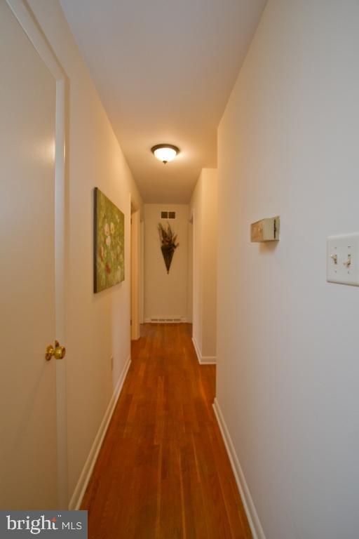 109 Wellington Road Lancaster, PA 17603 - Photo 14 of 27 Gallery Image 14