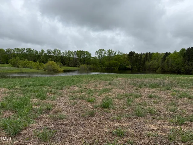 a view of outdoor space