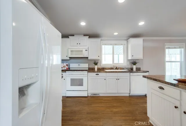 $305,000 | 3909 Reche Road, Unit 185, Fallbrook, CA 92028