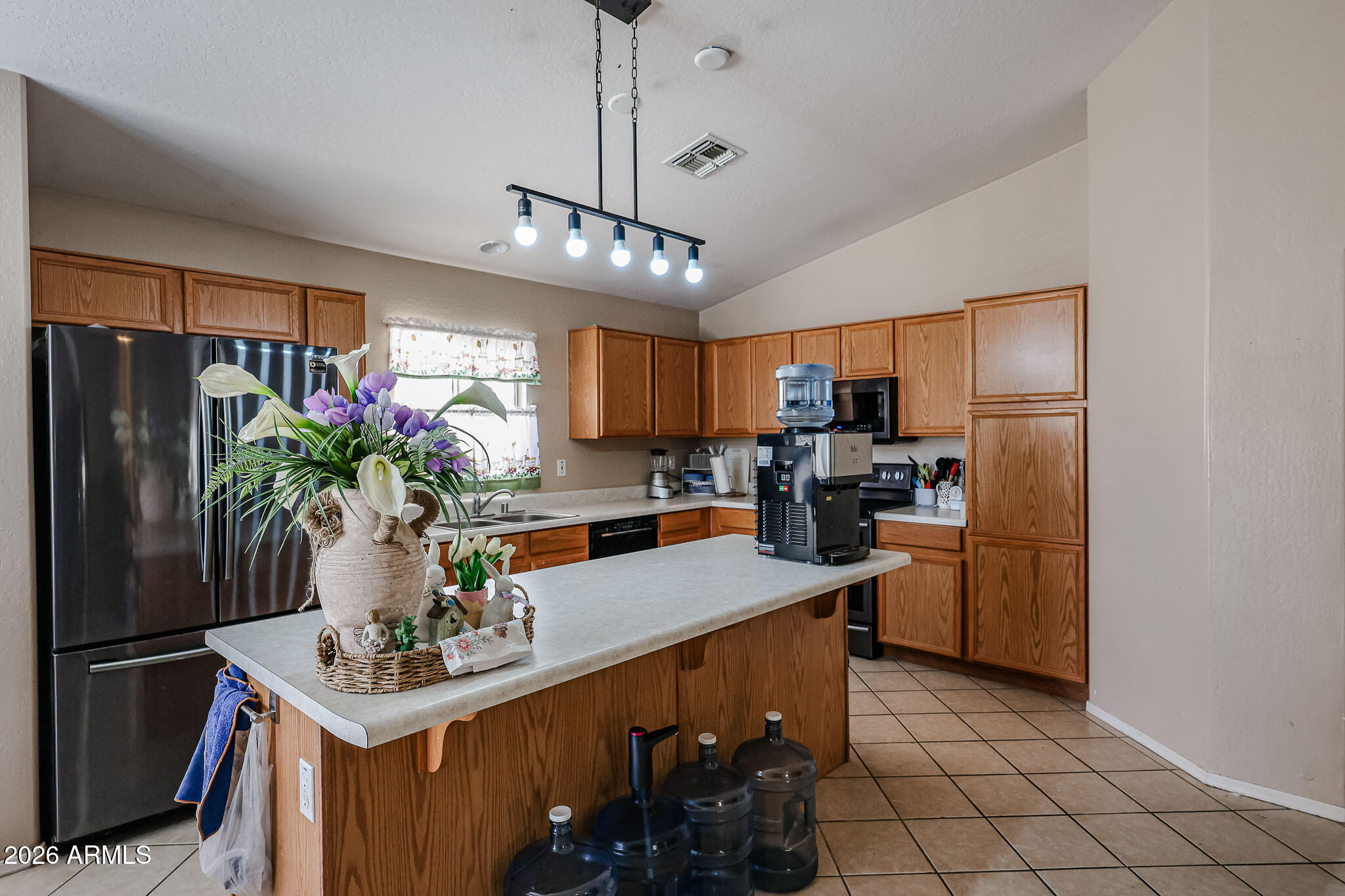 12817 West Sweetwater Avenue El Mirage, AZ 85335 - Photo 9 of 31 Island