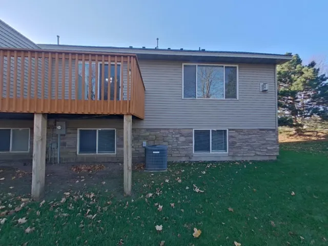 $2,439 | 16037 Flagstaff Avenue West, Lakeville, MN 55068