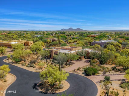$2,250,000 | 8300 East Dixileta Drive, Unit 289, Scottsdale, AZ 85266
