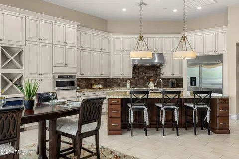 $2,250,000 | 8300 East Dixileta Drive, Unit 289, Scottsdale, AZ 85266