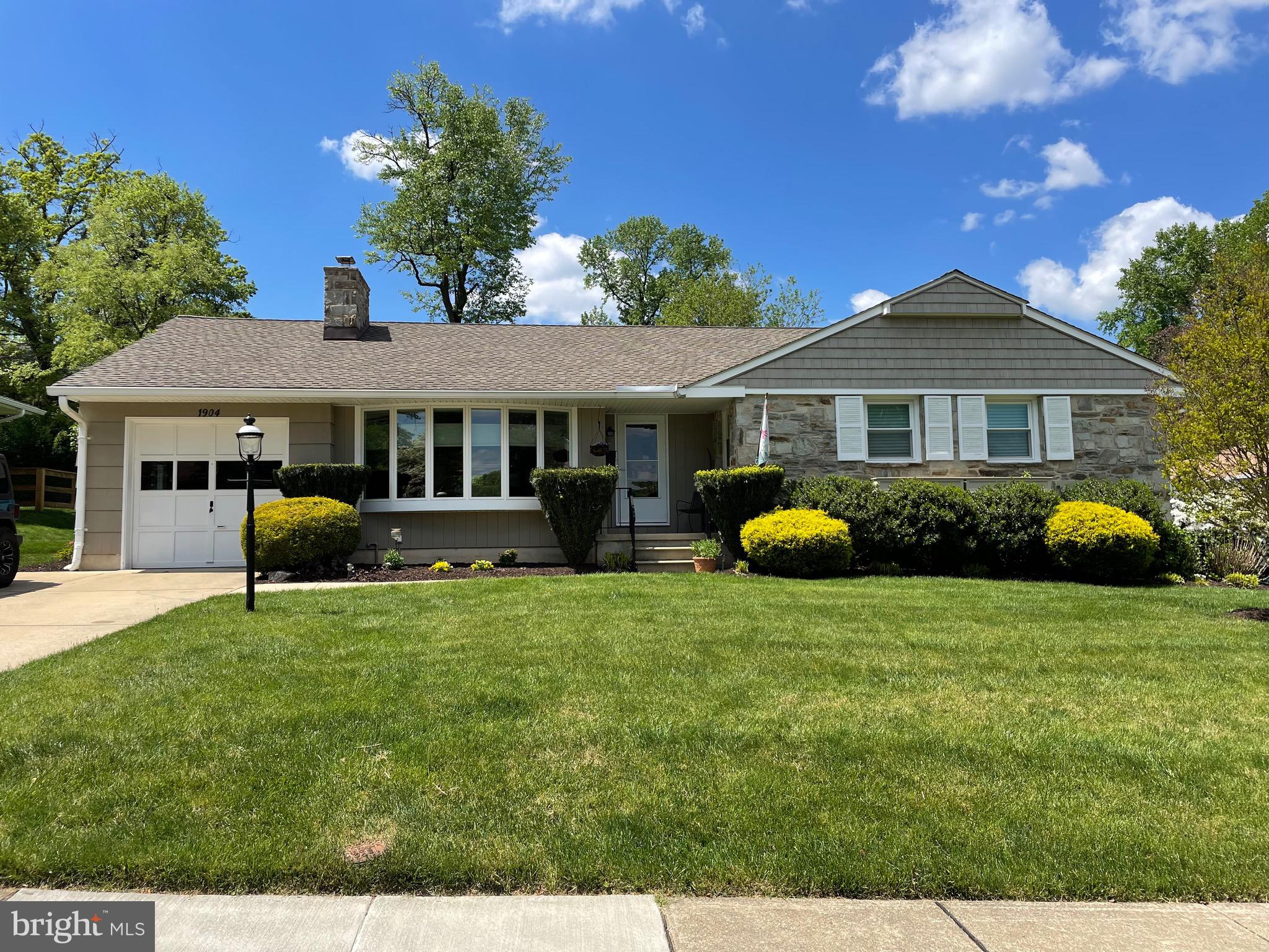 1904 Eastridge Road Lutherville-Timonium, MD 21093 - Photo 2 of 56 Gallery Image 2