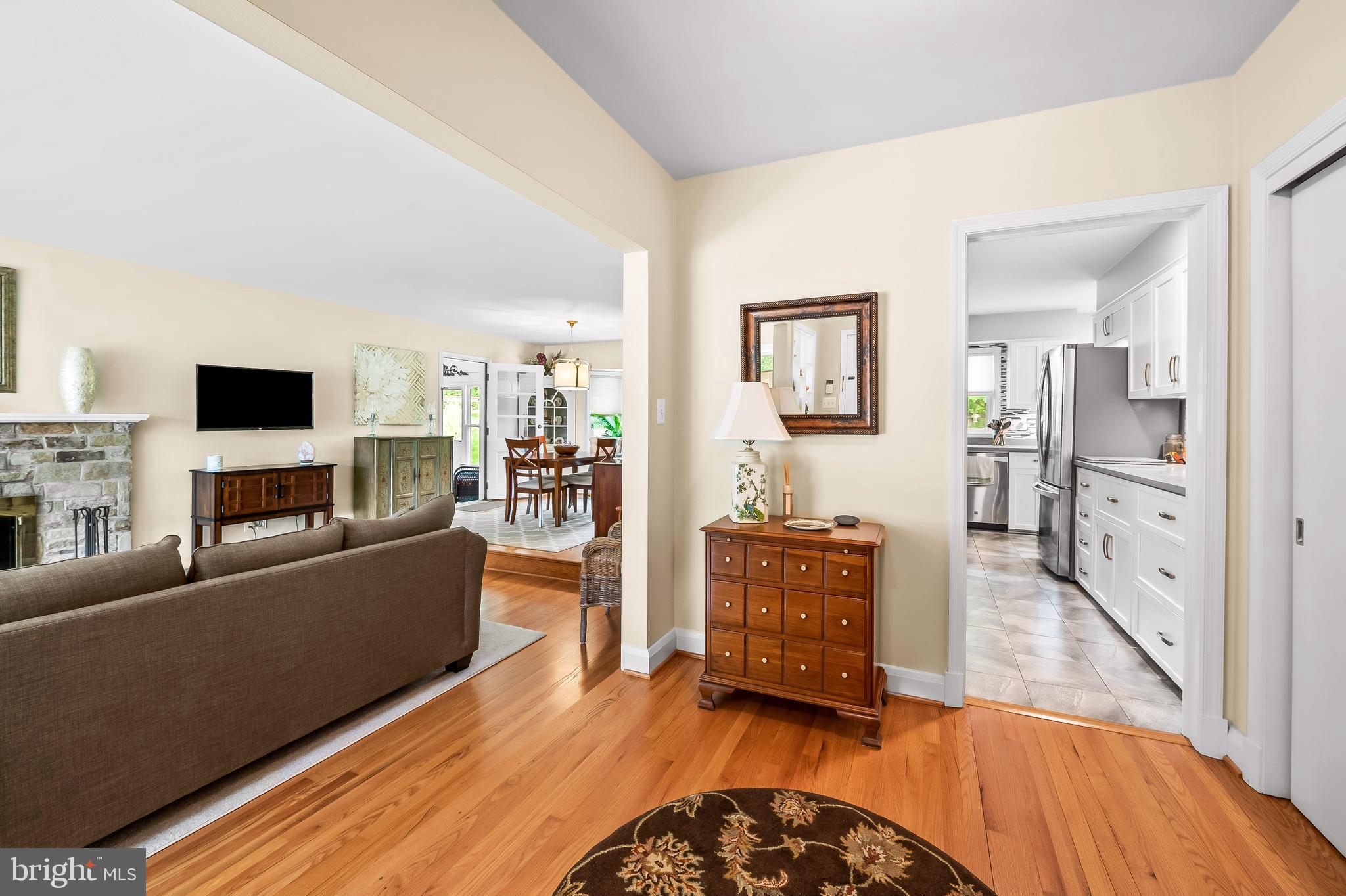 1904 Eastridge Road Lutherville-Timonium, MD 21093 - Photo 5 of 56 Gallery Image 5