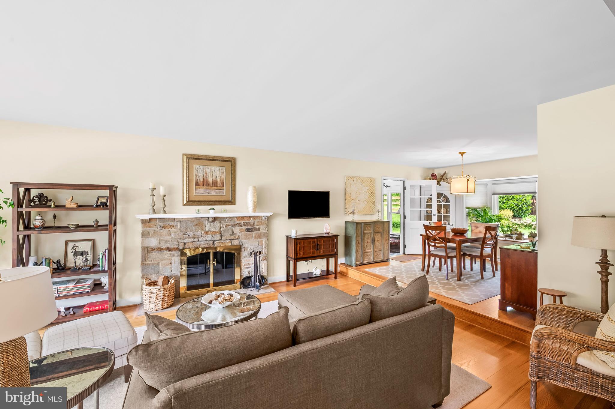 1904 Eastridge Road Lutherville-Timonium, MD 21093 - Photo 9 of 56 Gallery Image 9