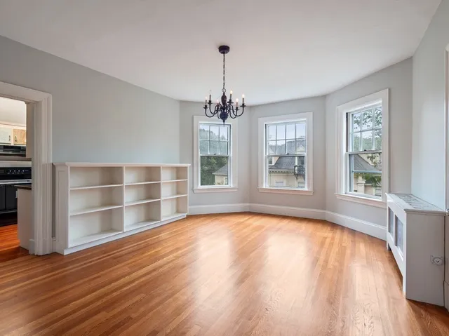 $700,000 | 135 Pleasant Street, Unit 34 PREV 13, Arlington, MA 02476