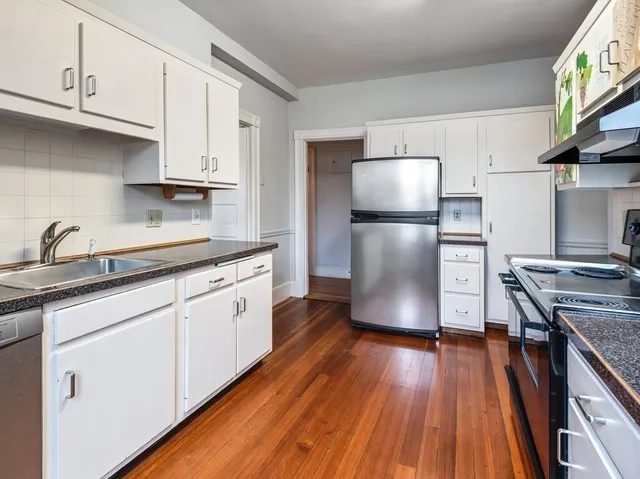 $700,000 | 135 Pleasant Street, Unit 34 PREV 13, Arlington, MA 02476