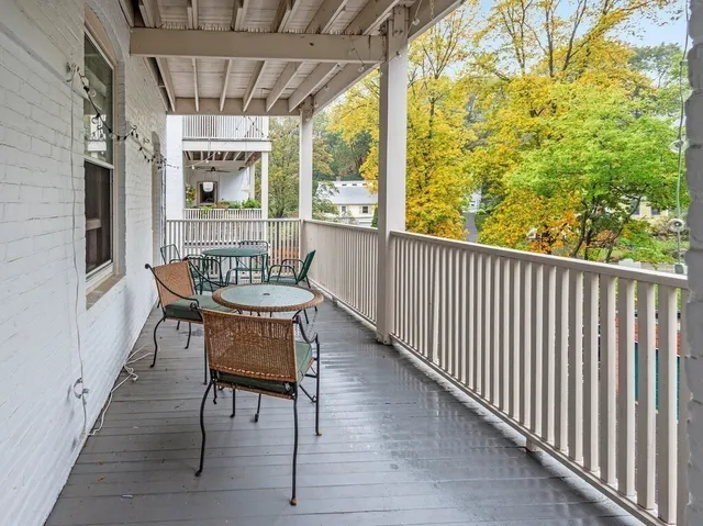 $700,000 | 135 Pleasant Street, Unit 34 PREV 13, Arlington, MA 02476