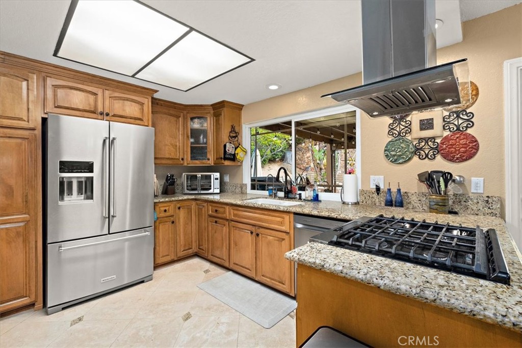 5721 Peacock Lane Riverside, CA 92505 - Photo 15 of 42