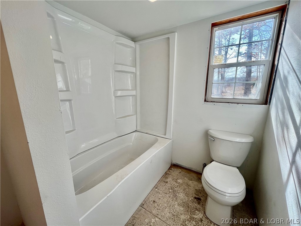 5872 Golden Nugget Road Stover, MO 65078 - Photo 7 of 11