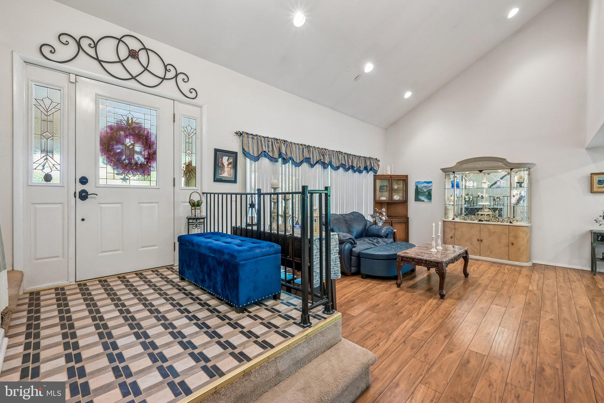 16 Merion Road Marlton, NJ 08053 - Photo 4 of 24 foyer