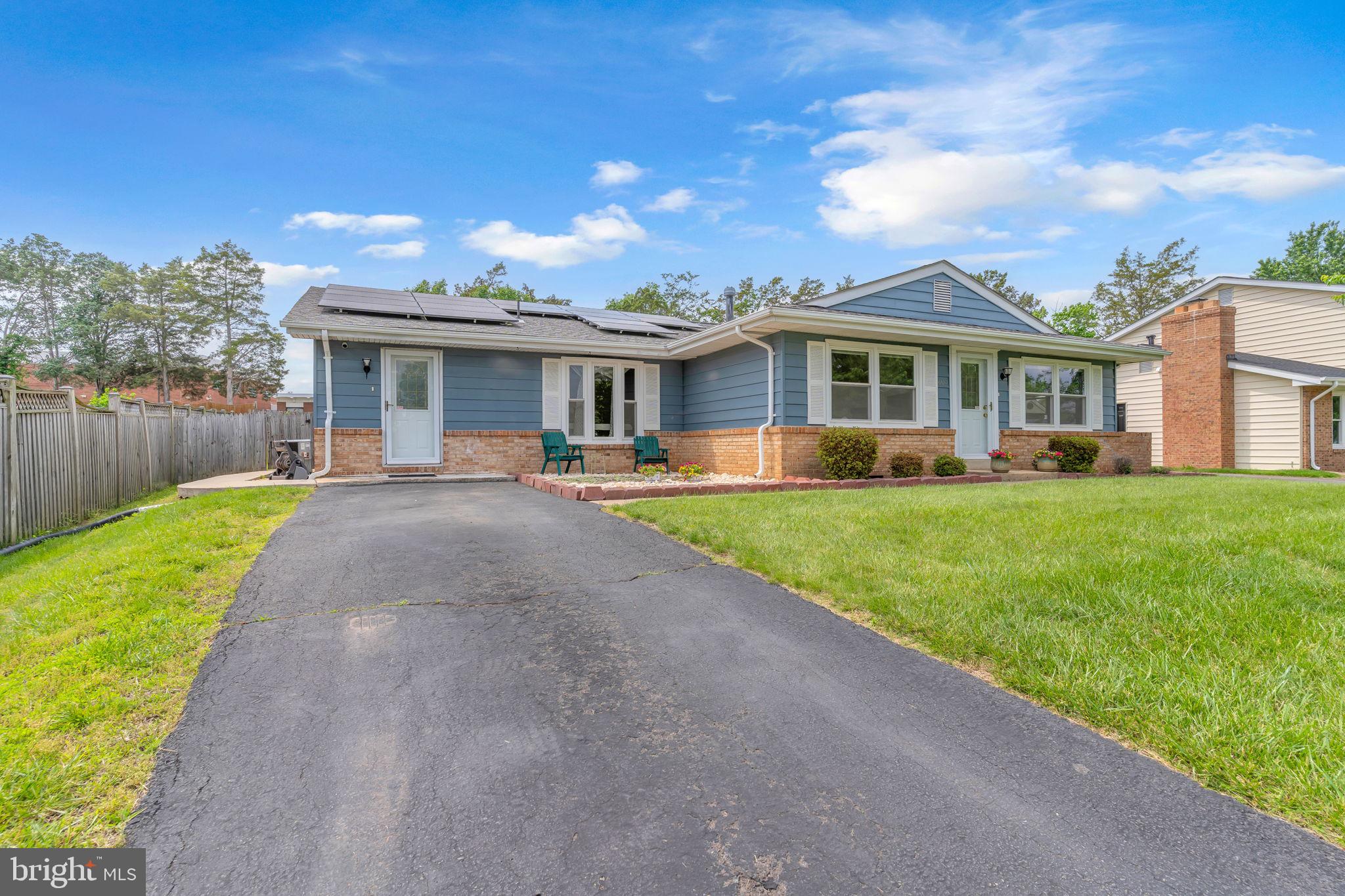 603 North York Road Sterling, VA 20164 - Photo 2 of 35 Gallery Image 2