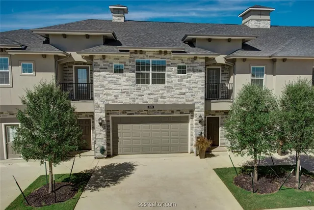 $334,900 | 3324 Papa Bear Drive, College Station, TX 77845
