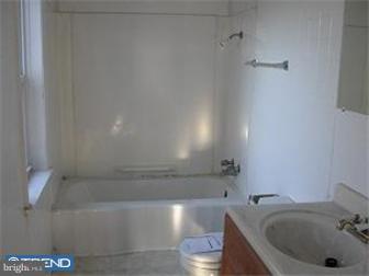 475 County Line Road Huntingdon Valley, PA 19006 - Photo 5 of 11 Bathroom