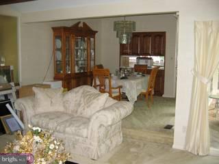 75 Lochatong Road Ewing, NJ 08628 - Photo 3 of 6 Gallery Image 3