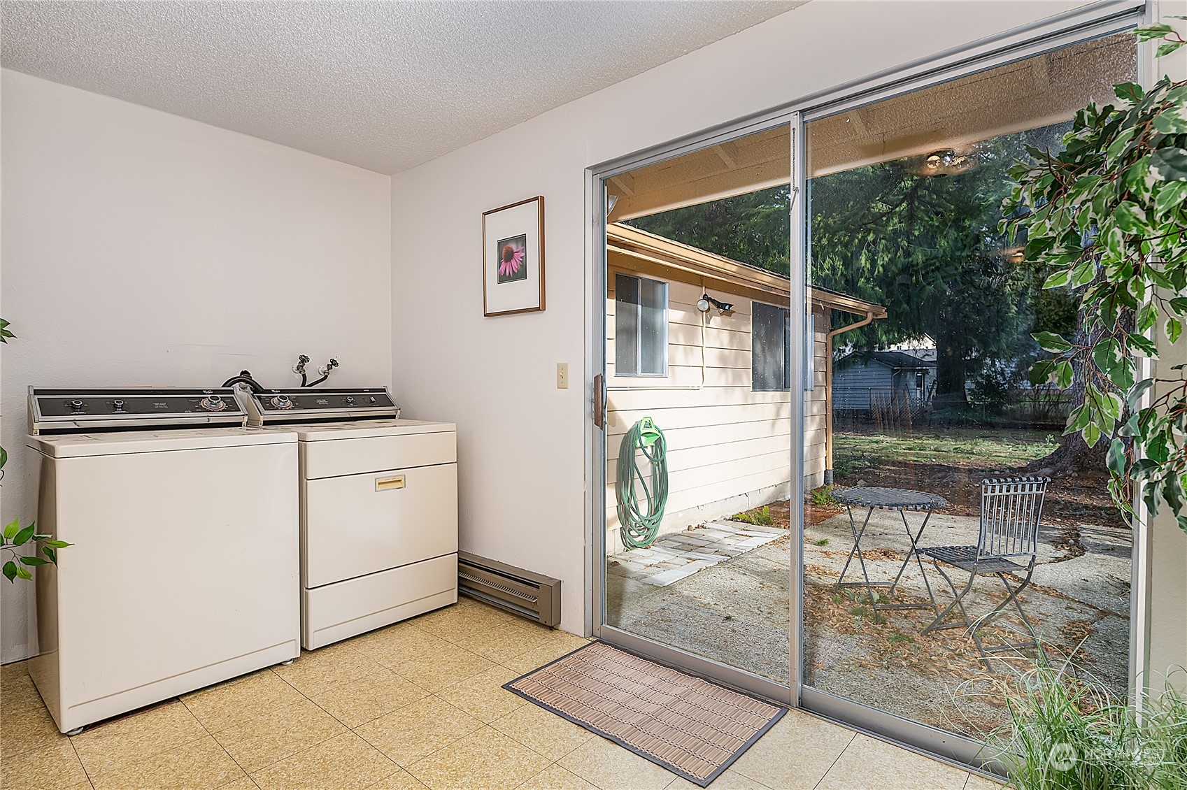 13402 191st Avenue Southeast Renton, WA 98059 - Photo 11 of 28 Gallery Image 11