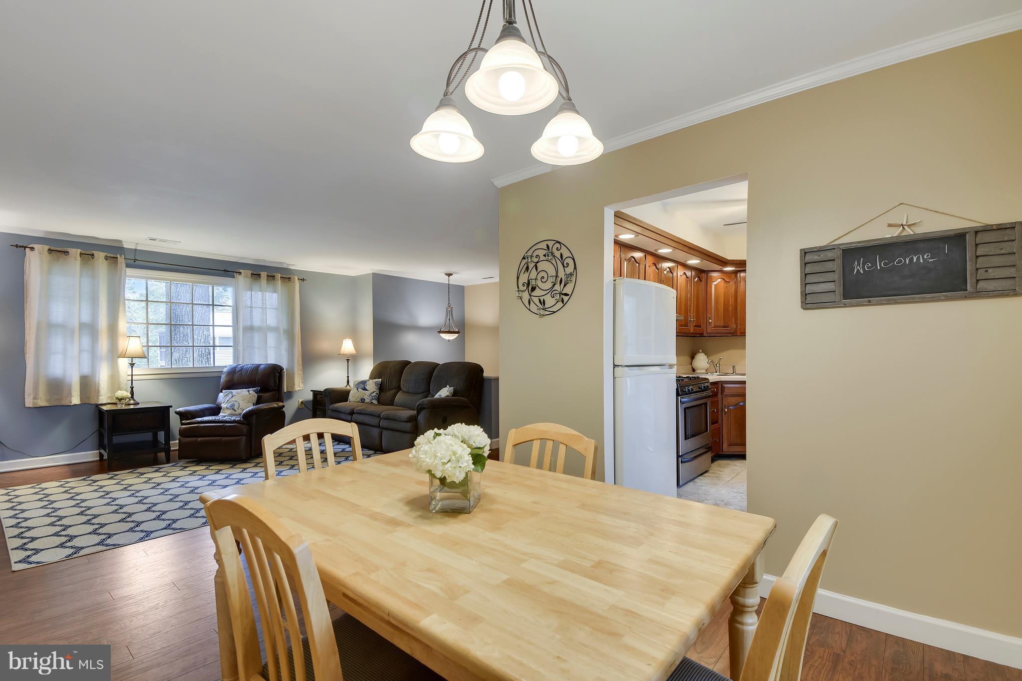432 Ruth Road Arnold, MD 21012 - Photo 8 of 56 Open concept flows to living areas w/ease.