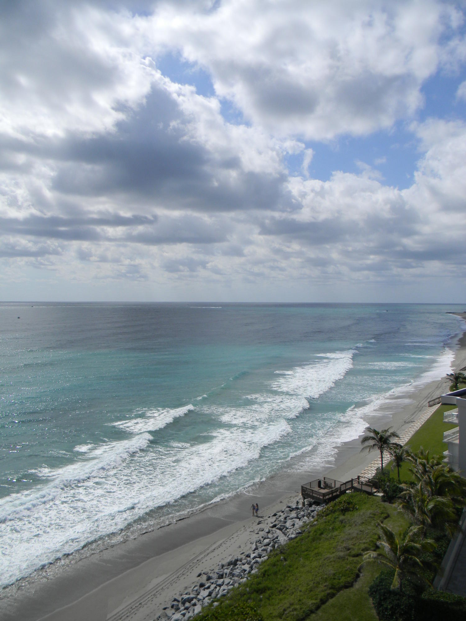 400 South Beach Road, Unit 902 Tequesta, FL 33469 - Photo 32 of 36 looking south