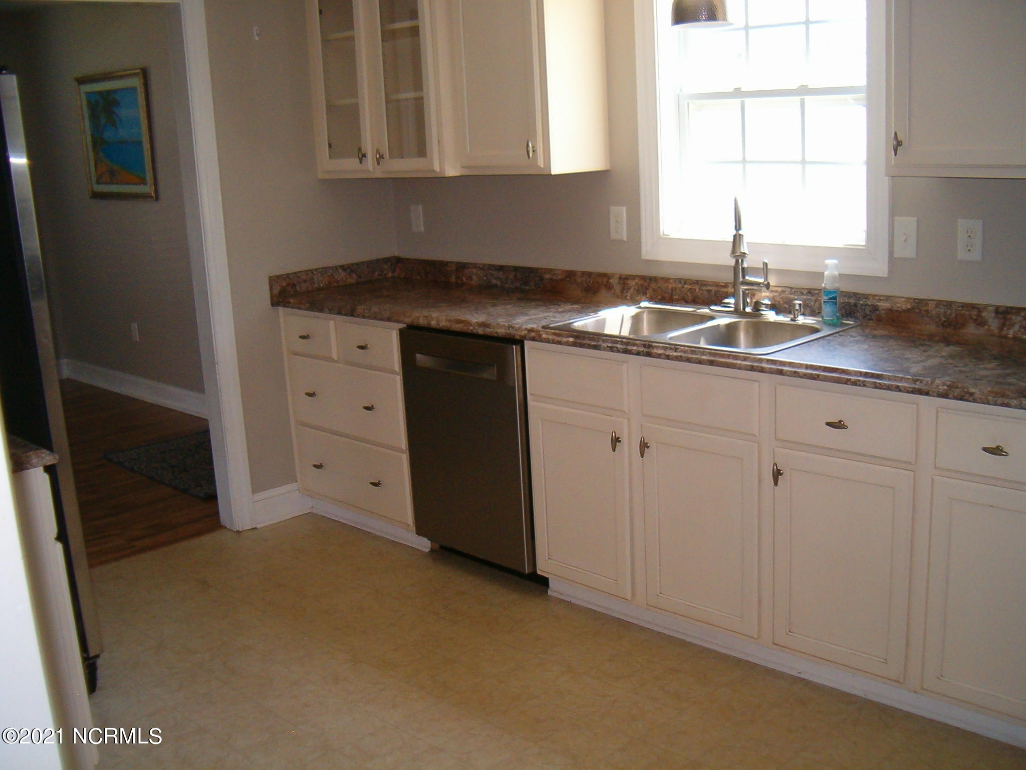 209 Oak Ridge Lane Holly Ridge, NC 28445 - Photo 8 of 21 Kitchen
