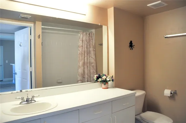 $2,250 | 1590 South 42ND Circle, Unit 108, Vero Beach, FL 32967