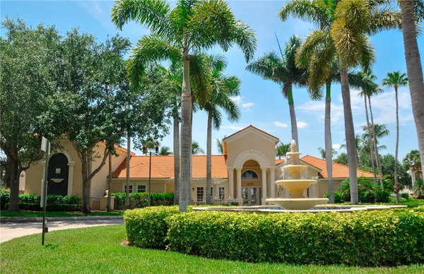 $2,250 | 1590 South 42ND Circle, Unit 108, Vero Beach, FL 32967