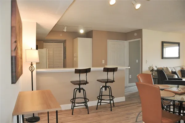 $2,250 | 1590 South 42ND Circle, Unit 108, Vero Beach, FL 32967