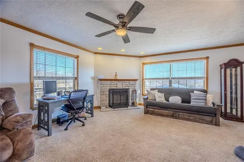 $575,000 | 28345 Sapphire Drive, Richland, MO 65556