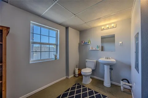 $575,000 | 28345 Sapphire Drive, Richland, MO 65556