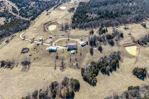 $575,000 | 28345 Sapphire Drive, Richland, MO 65556